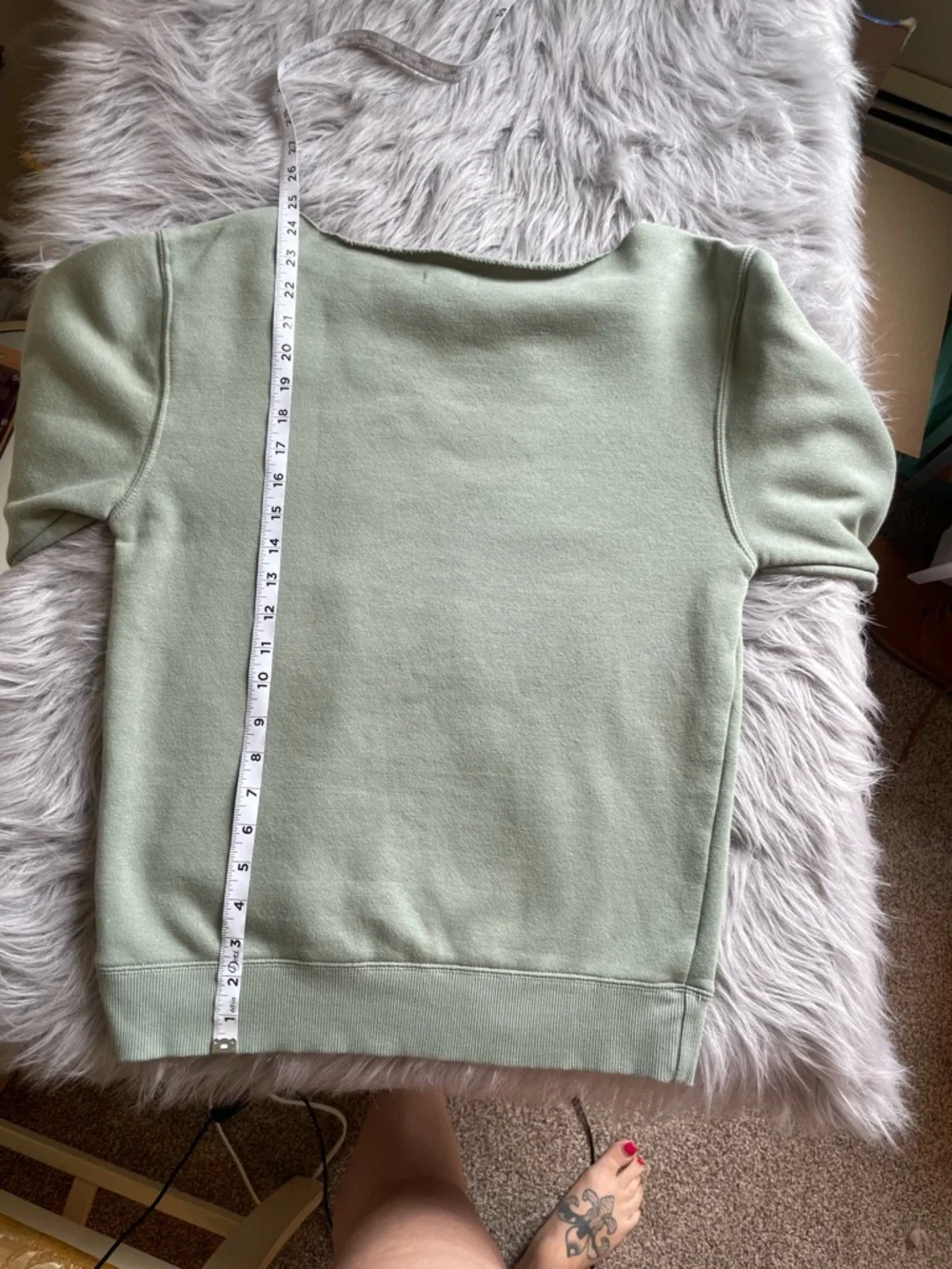 *SOLD*🐶wild fable over the shoulder sweatshirt - Picture 8 of 10